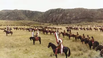 Backdrop to the movie "The Glory Guys" #447669