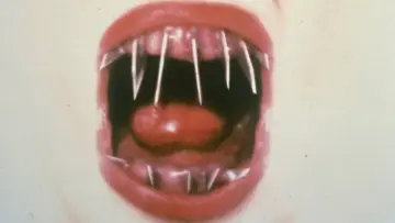 Backdrop to the movie "The Dentist 2" #890975