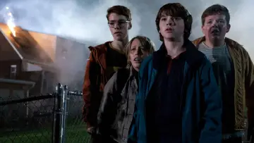 Backdrop to the movie "Super 8" #265076