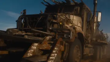 Backdrop to the movie "Transformers: Dark of the Moon" #810729