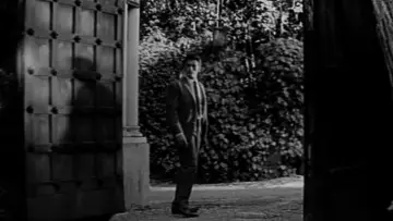 Backdrop to the movie "Joy House" #1074762