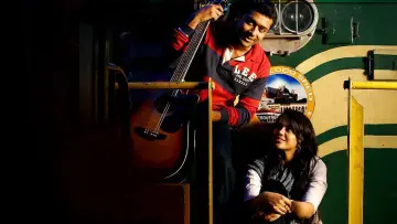 Backdrop to the movie "Vaaranam Aayiram" #1157889