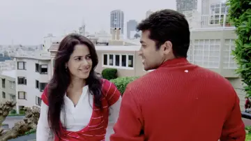 Backdrop to the movie "Vaaranam Aayiram" #1157897