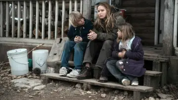 Backdrop to the movie "Winter