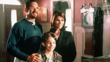 Backdrop to the movie "Casper: A Spirited Beginning" #1649048