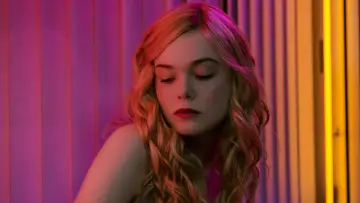Backdrop to the movie "The Neon Demon" #281570