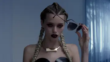 Backdrop to the movie "The Neon Demon" #715996
