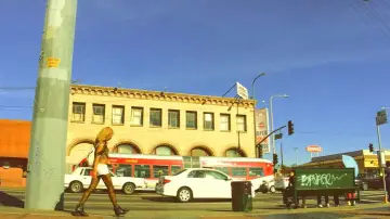 Backdrop to the movie "Tangerine" #993539
