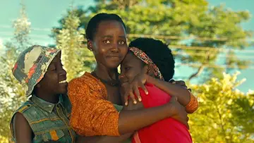 Backdrop to the movie "Queen of Katwe" #1402628