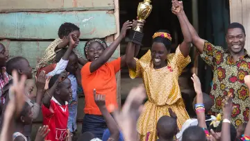 Backdrop to the movie "Queen of Katwe" #658832