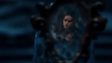 Backdrop to the movie "Beauty and the Beast" #748514