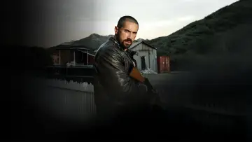 Backdrop to the movie "Close Range" #1076425