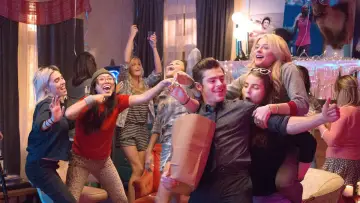 Backdrop to the movie "Neighbors 2: Sorority Rising" #859492