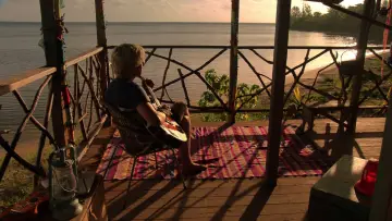 Backdrop to the movie "Teen Beach 2" #1185575