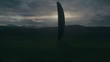 Backdrop to the movie "Arrival" #960497