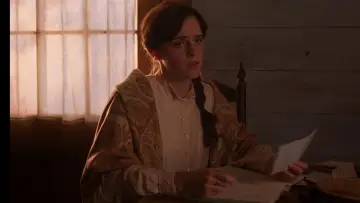 Backdrop to the movie "Little Women" #613436