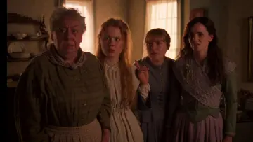 Backdrop to the movie "Little Women" #613467