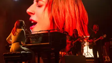 Backdrop to the movie "A Star Is Born" #211004