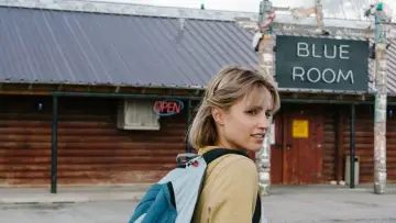 Backdrop to the movie "Bare" #722389