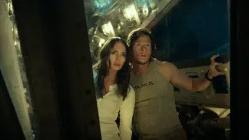 Backdrop to the movie "Transformers: The Last Knight" #306240