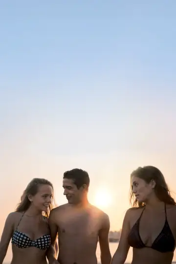 Poster to the movie "Mektoub, My Love: Canto Uno" #433036