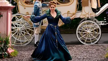 Backdrop to the movie "Disenchanted" #724975