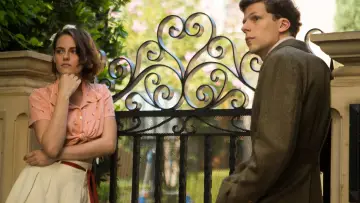 Backdrop to the movie "Café Society" #336021