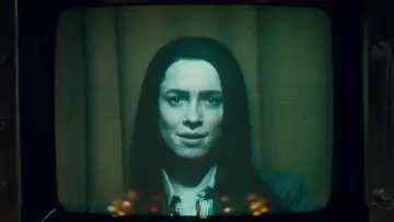Backdrop to the movie "Christine" #881844