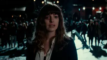 Backdrop to the movie "Colossal" #870831