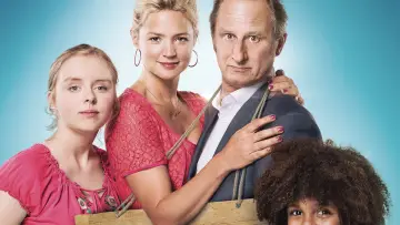Backdrop to the movie "Family for Rent" #1144669