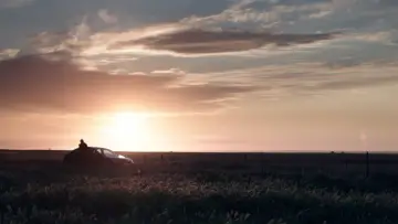 Backdrop to the movie "Dawn" #702816