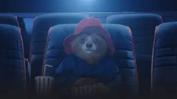 Backdrop to the movie "Paddington 2" #643932