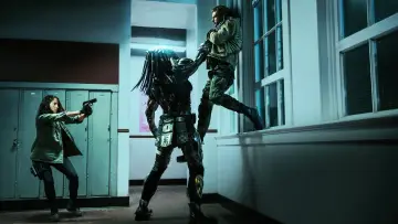Backdrop to the movie "The Predator" #611421