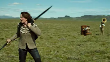 Backdrop to the movie "Woman at War" #989872