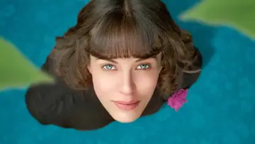 Backdrop to the movie "This Beautiful Fantastic" #236912