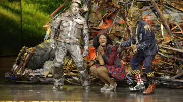Backdrop to the movie "The Wiz Live!" #1068773