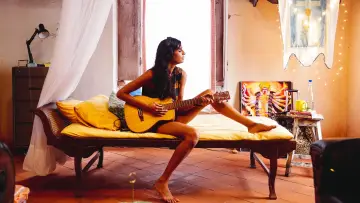 Backdrop to the movie "Angry Indian Goddesses" #1146464