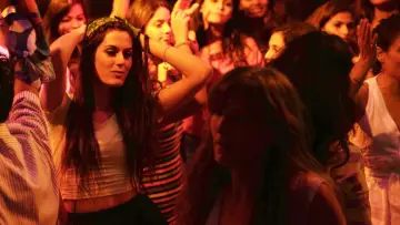 Backdrop to the movie "Angry Indian Goddesses" #1146467