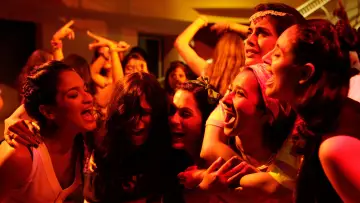 Backdrop to the movie "Angry Indian Goddesses" #1146471