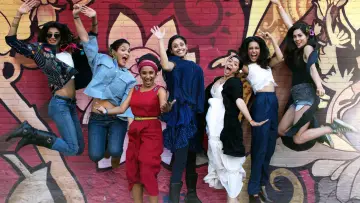 Backdrop to the movie "Angry Indian Goddesses" #1146479