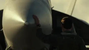 Backdrop to the movie "Top Gun: Maverick" #553381