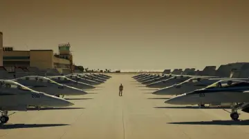 Backdrop to the movie "Top Gun: Maverick" #553386