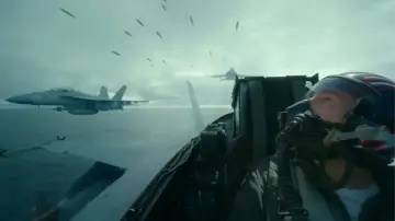 Backdrop to the movie "Top Gun: Maverick" #815125