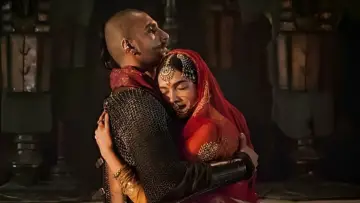 Backdrop to the movie "Bajirao Mastani" #856308