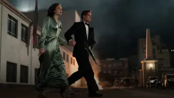 Backdrop to the movie "Allied" #693469
