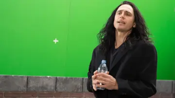 Backdrop to the movie "The Disaster Artist" #937099