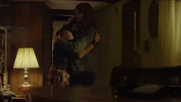 Backdrop to the movie "The Strangers: Prey at Night" #714632