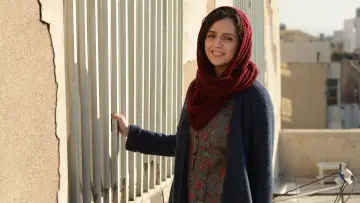 Backdrop to the movie "The Salesman" #989349