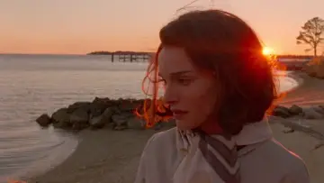 Backdrop to the movie "Jackie" #719994