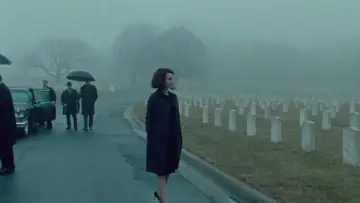 Backdrop to the movie "Jackie" #904860